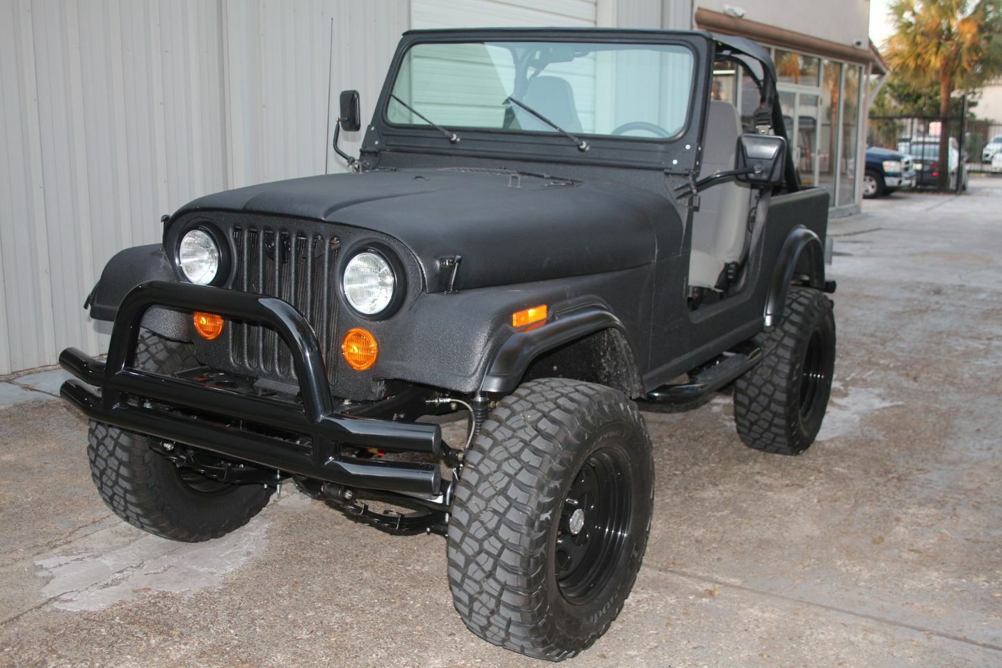 1982 Jeep CJ 4WD CJ7 CUSTOM Black 6 Automatic 0 Miles