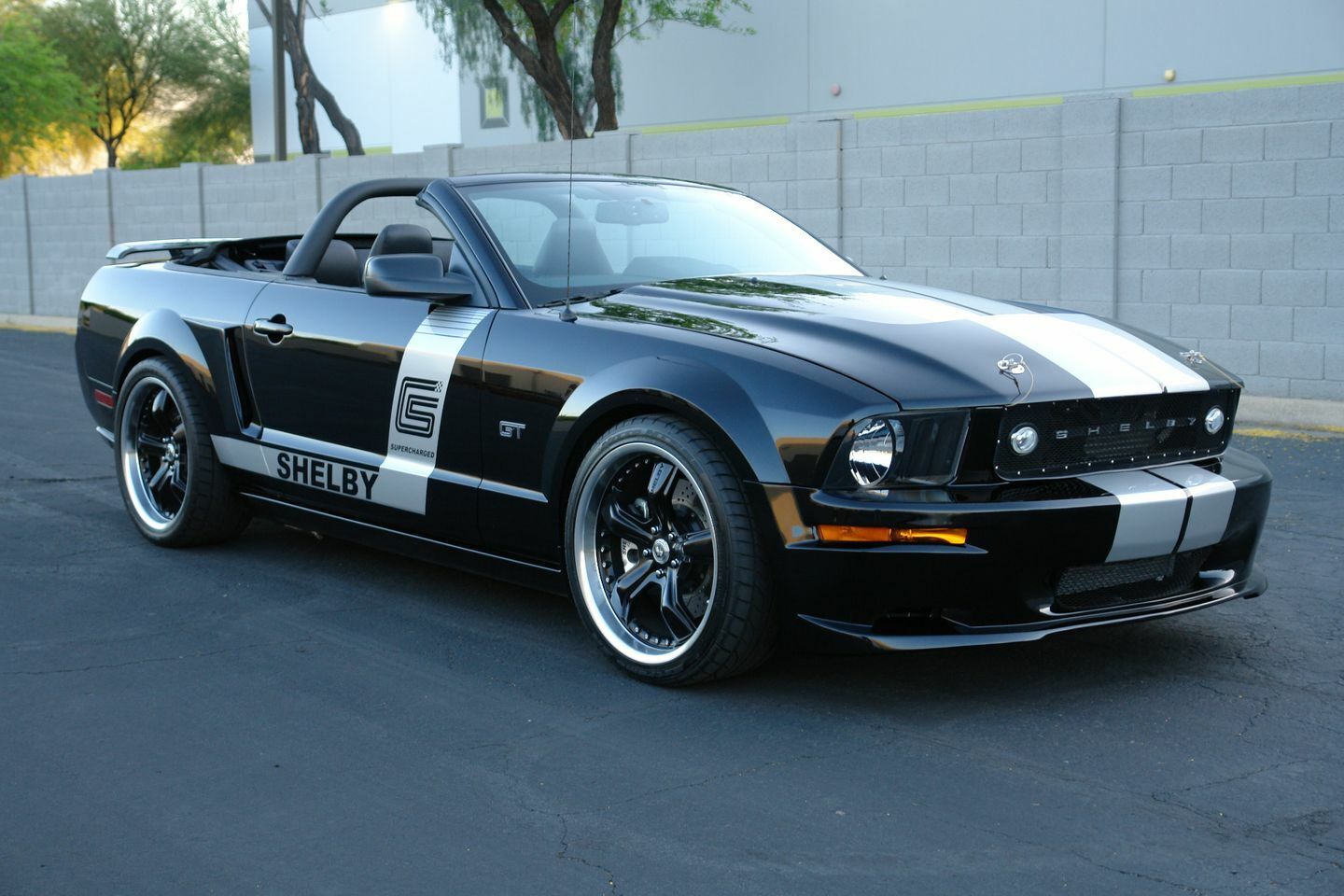 2007 Ford Mustang, Black with 401 Miles available now!