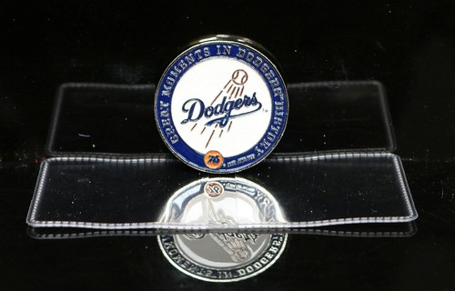 2017 DODGERS 1962 Stadium Opening CHALLENGE COIN/TOKEN Dodger MLB #383 -1