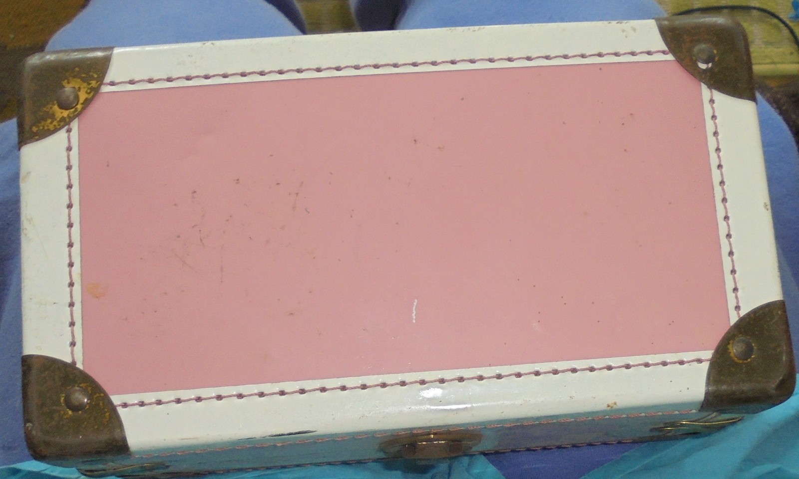 Vintage 1950's Vogue Ginny Logo Pink Metal Case Trunk