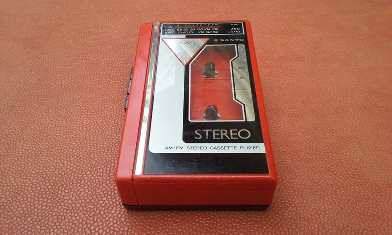 Sanyo Mgr60 Walkman Baladeur Stereo Fm/Am Cassette Player Vintage 1985 Tested*