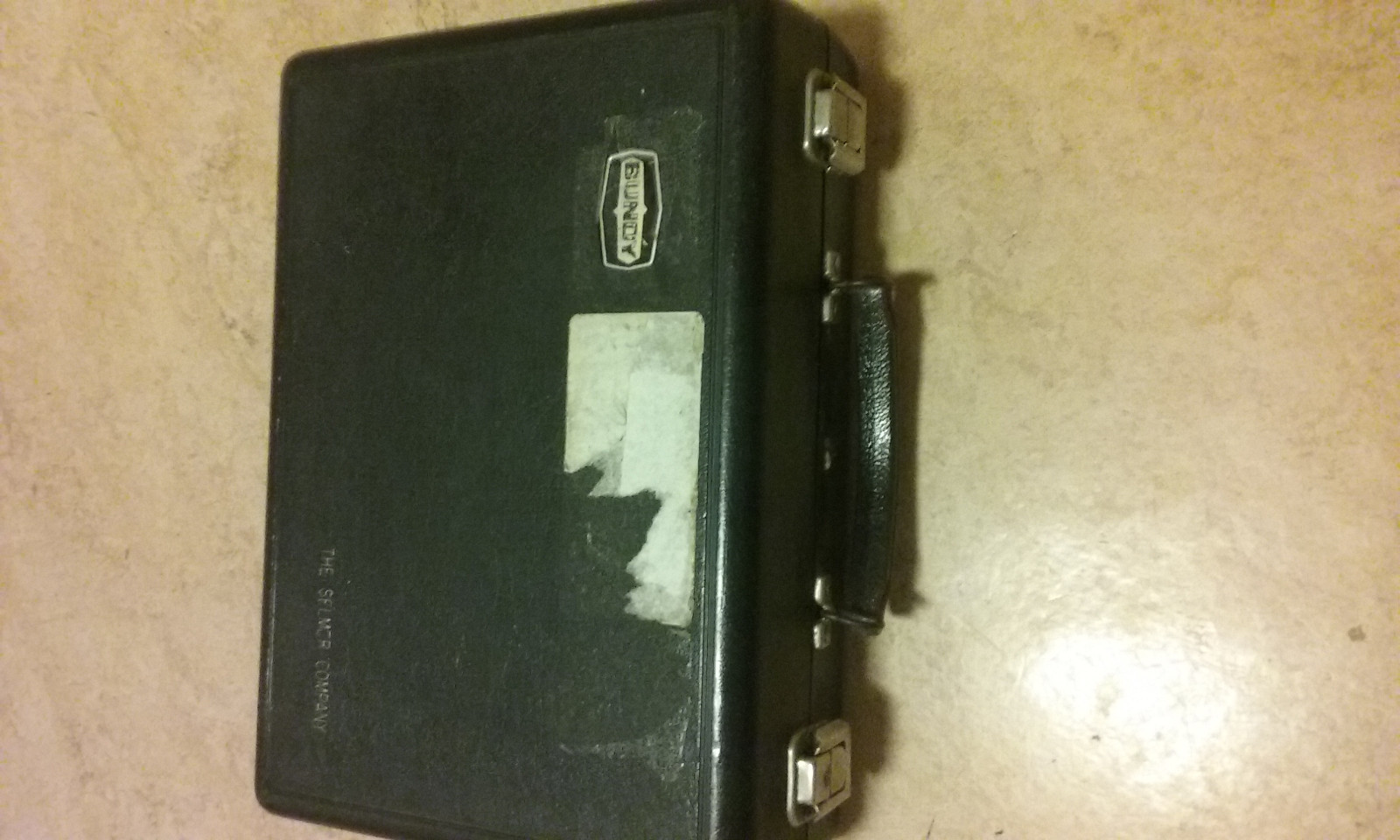 Bundy Clarinet model 577, Bb, resonite, by Selmer Company