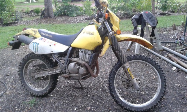 Suzuki drz 250