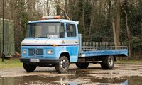 2025 Mercedes-Benz 608D (FLATBED)  Diesel Manual