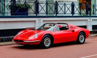 1972 Ferrari DINO 246 GTS (1973) Coupe Petrol Manual