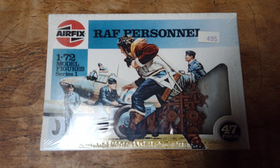 Vintage 1986 Airfix RAF PERSONNEL 1/72 Model Figures Series 1