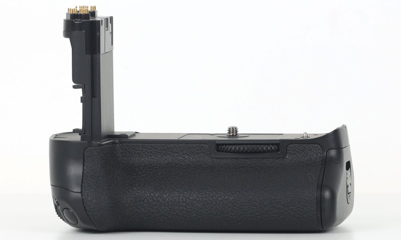 Generic 5d Mark Iv Battery Grip