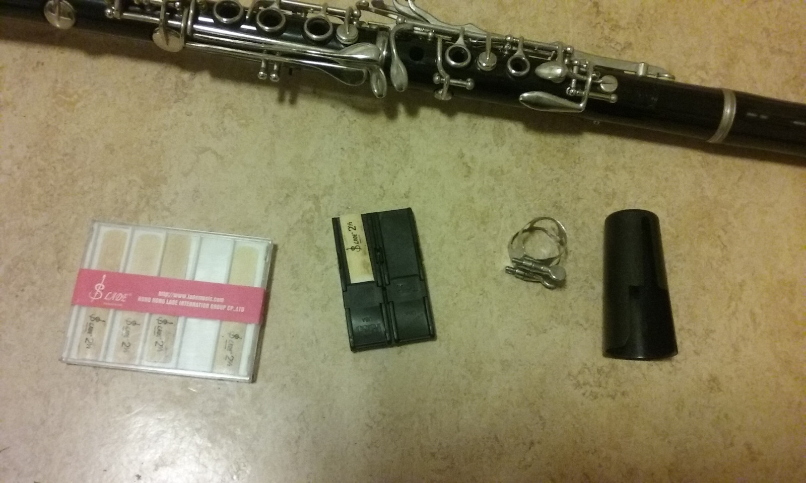 Bundy Clarinet model 577, Bb, resonite, by Selmer Company