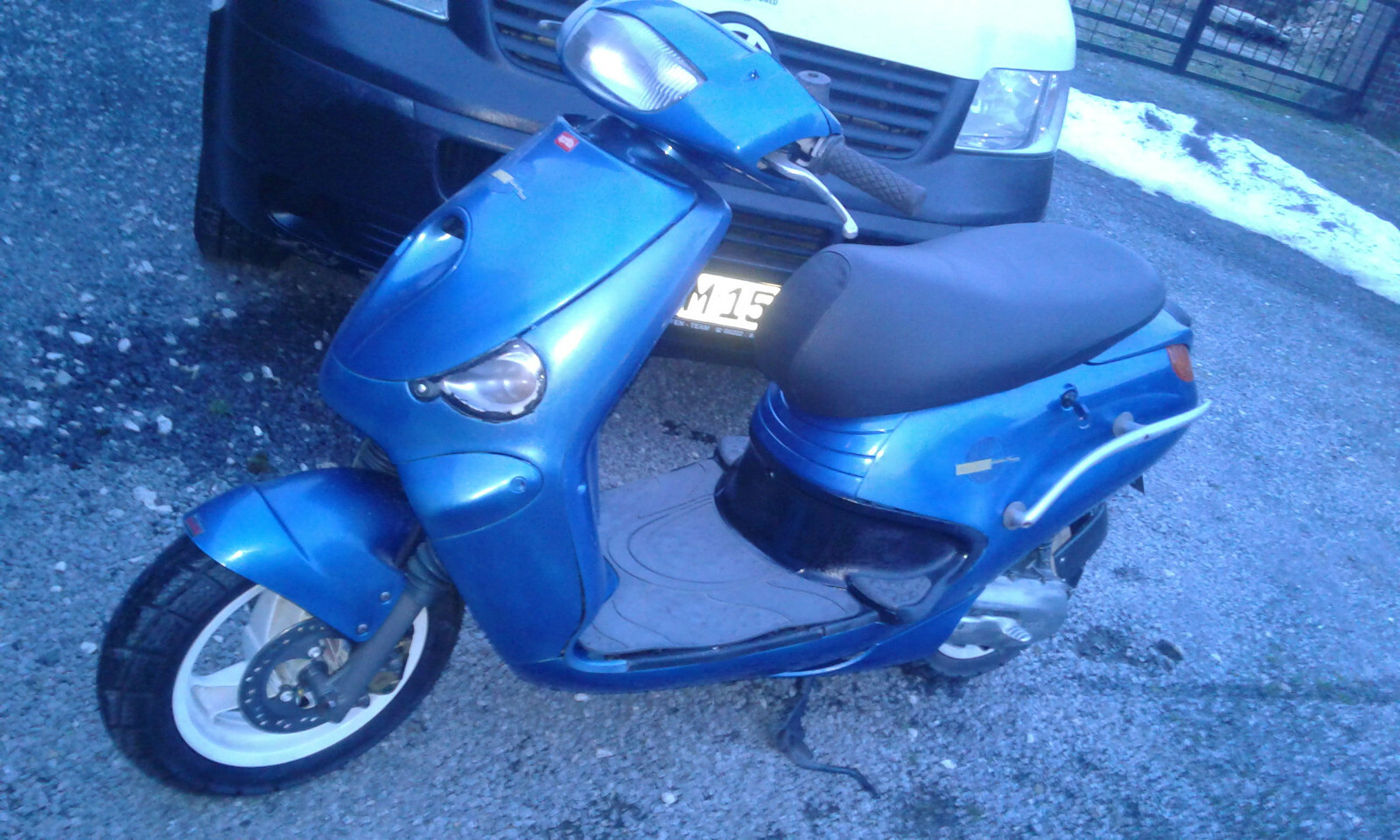 aprilia guliver top gebrauchte, regenreifen neu .1 hand2 schlüssel papiere