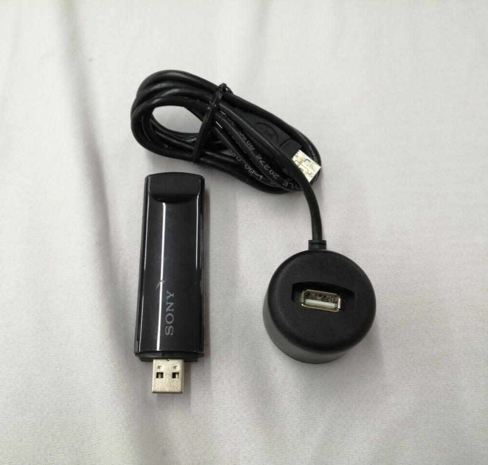 SONY UWA-BR100　BRAVIA専用USB無線アダプター SONY UWA-BR100 BRAVIA用 USB 無線LANアダプター