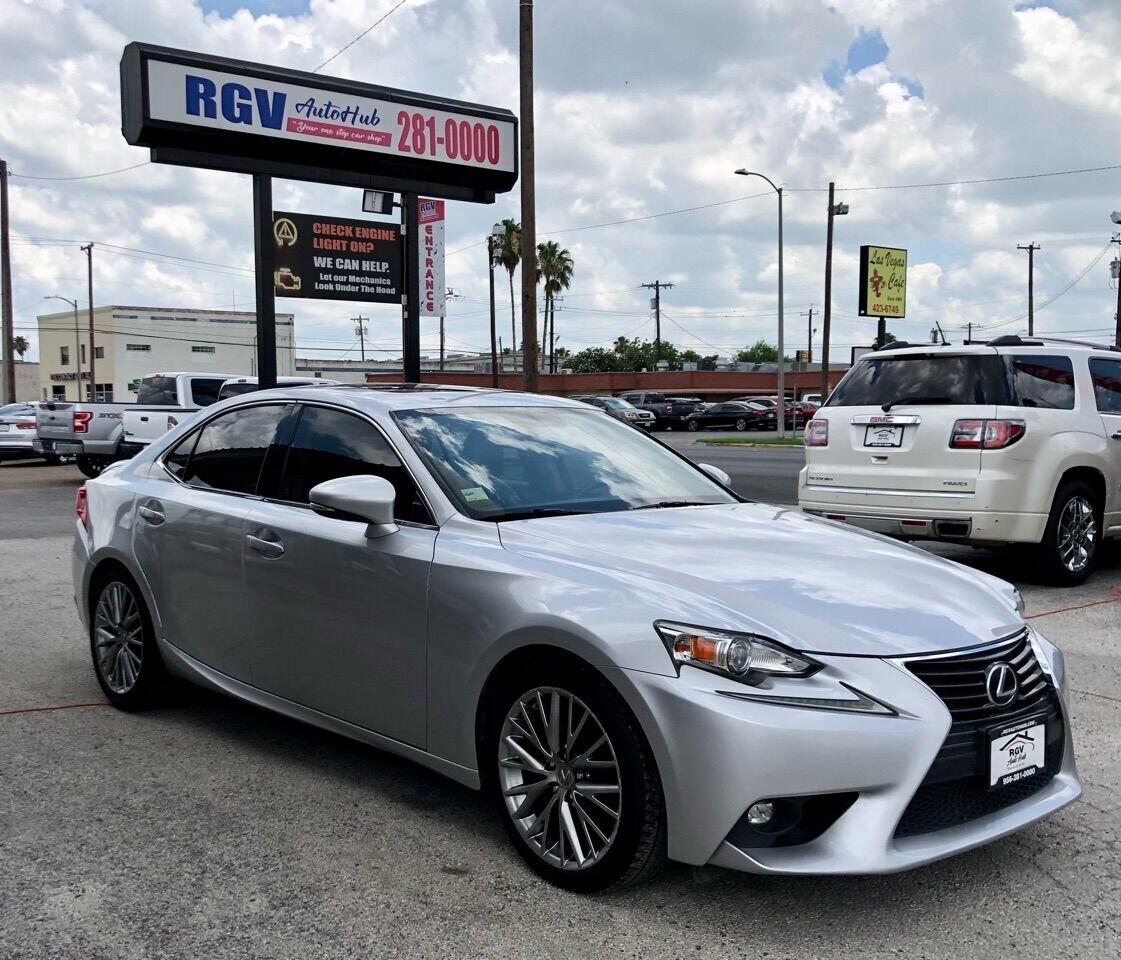 Owner 2015 Lexus IS 250 Base 4dr Sedan Silver Sedan 2.5L V6