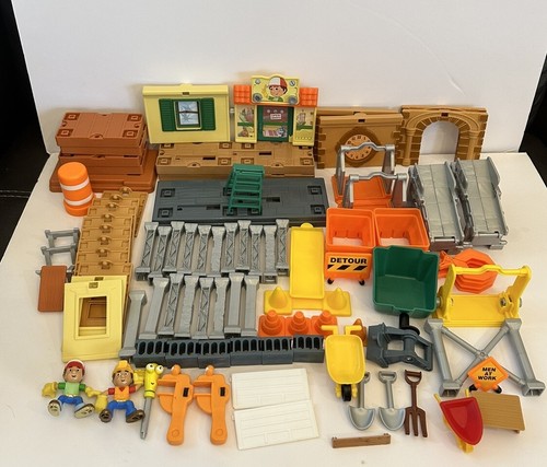 Fisher-Price MEISTER MANNY Figuren-Set Mit Eiswagen – Spielspaß Ab 3 Jahren, Inklusive Mini-Reparaturaufgabe