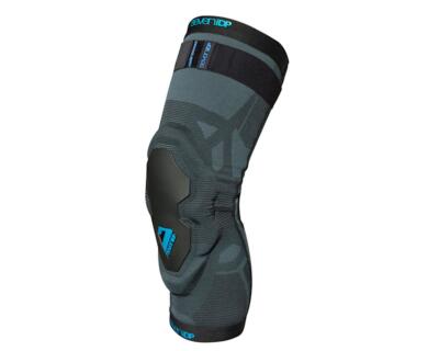7iDP Project Knee Armor (Black/Grey)