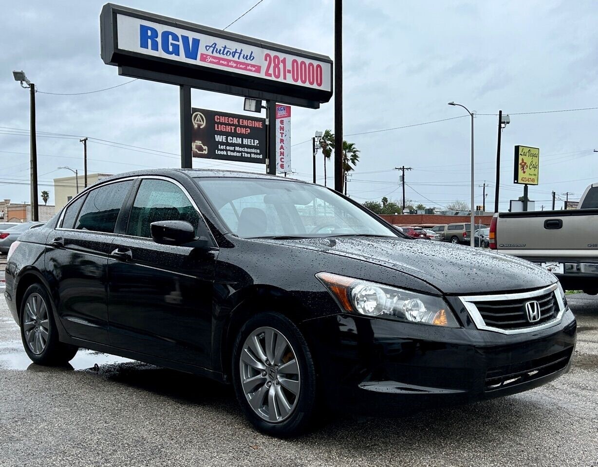 Owner 2011 Honda Accord EX 4dr Sedan 5M Black Sedan 2.4L I4