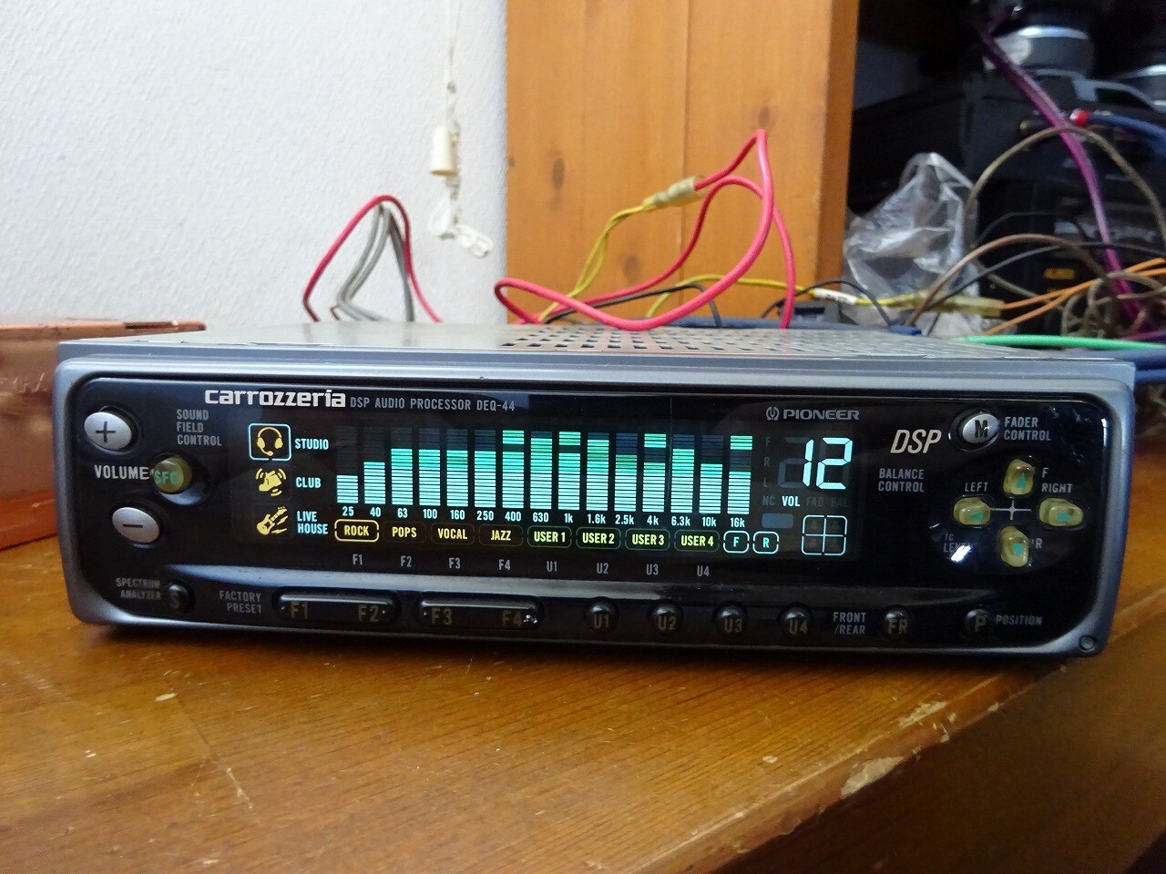 カーオーディオ carrozzeria DEQ-44 KEH-P44 Pioneer carrozzeria DEQ-44 DSP Equalizer Cassette Audio KEH