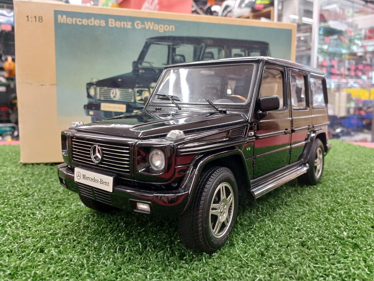 1/18 オートアート　メルセデスベンツ G-Wagon　黒 オートアート メルセデス ベンツ G-Wagon 1/18 ミニカー Gクラス 黒