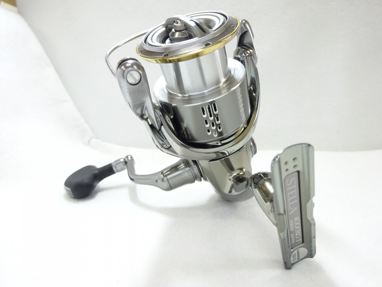 シマノ 18ステラ 4000XG（シマノ ステラ 4000XG (リール) 価格