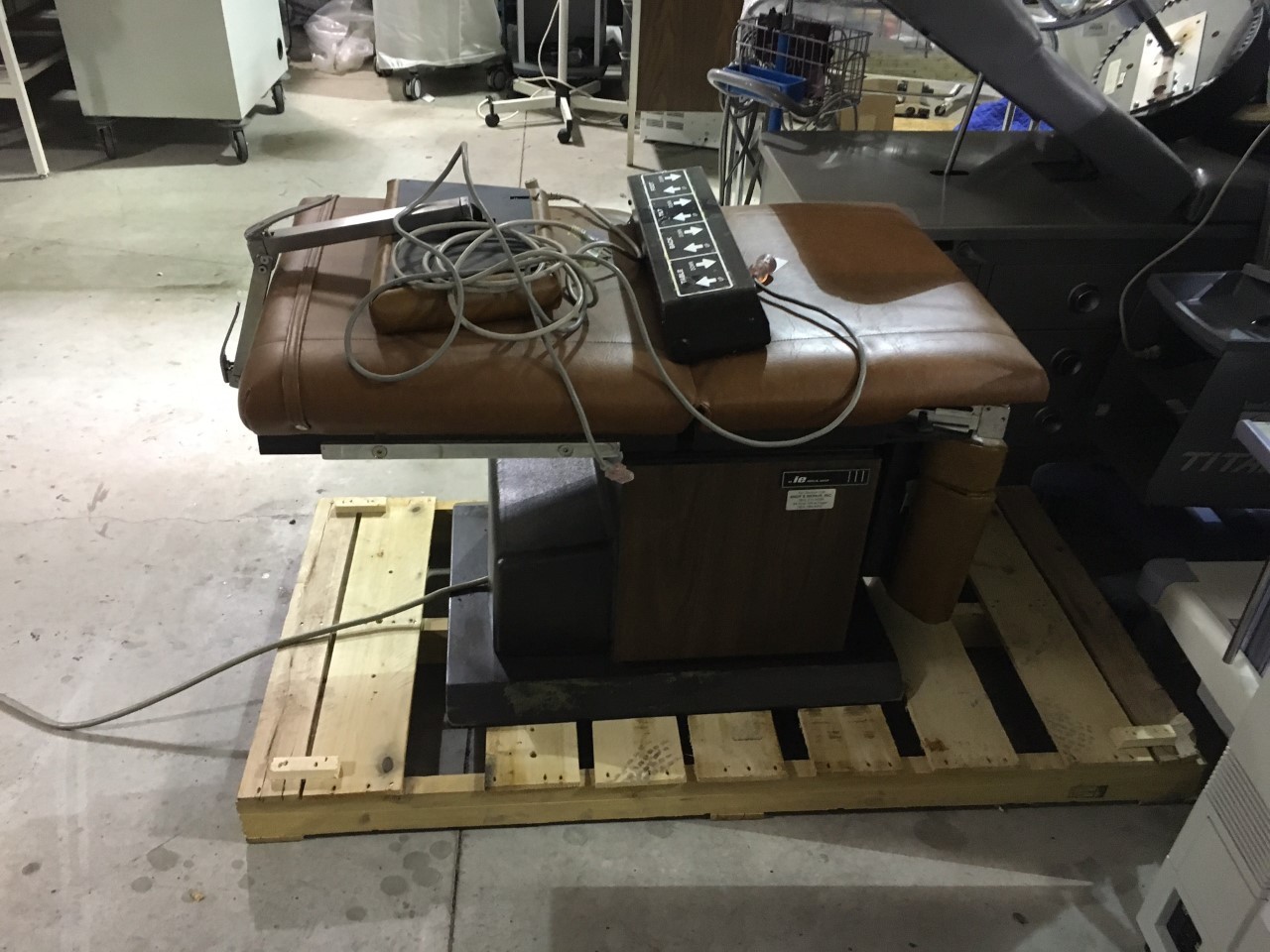 ritter 75 evolution procedural chair with foot switch