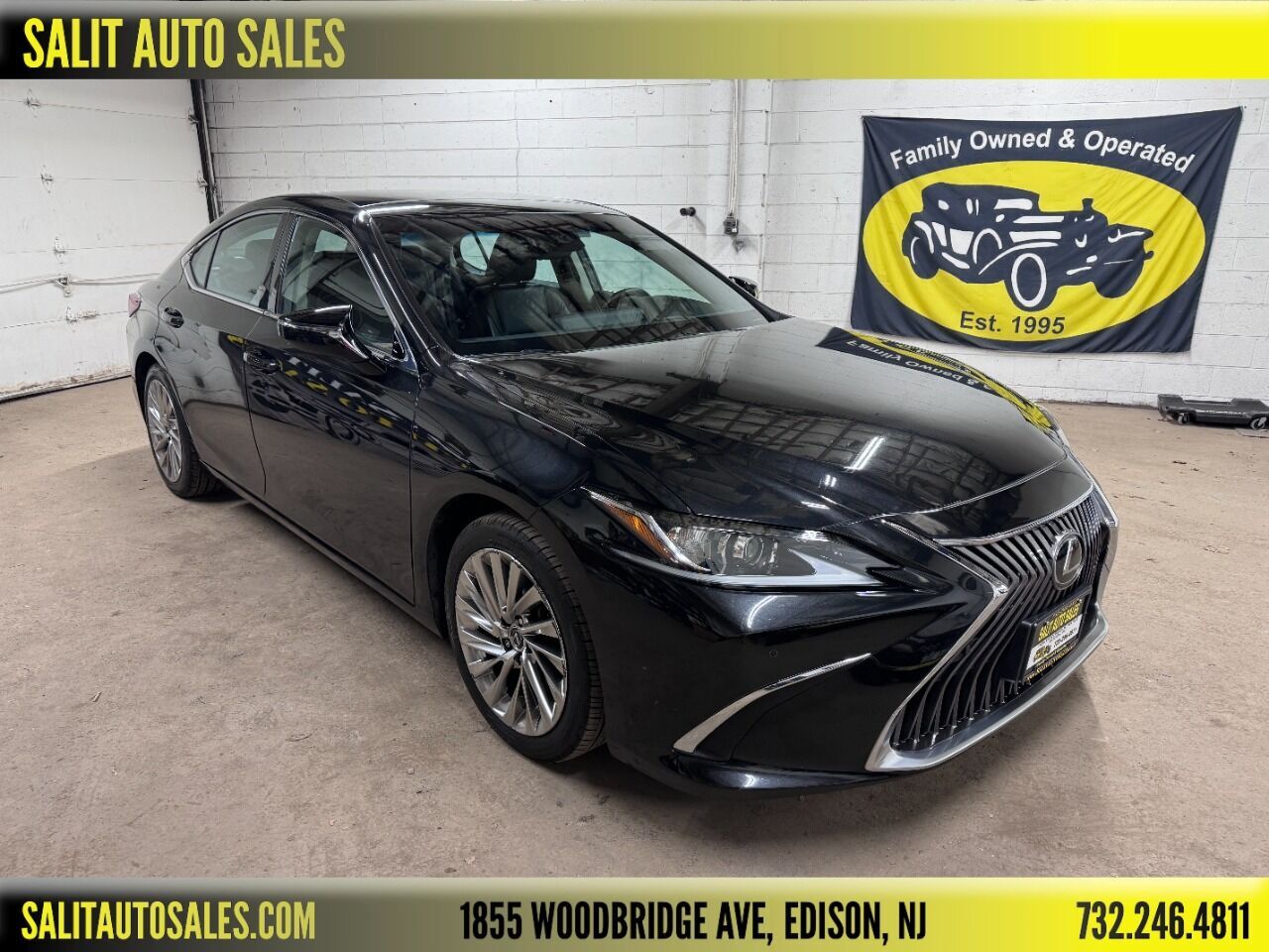 2019 Lexus ES 350 Luxury 4dr Sedan 55456 Miles for sale!