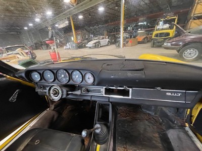 image 7 of interior