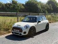 Mini Hatchback 2.0 John Cooper Works 3dr Petrol