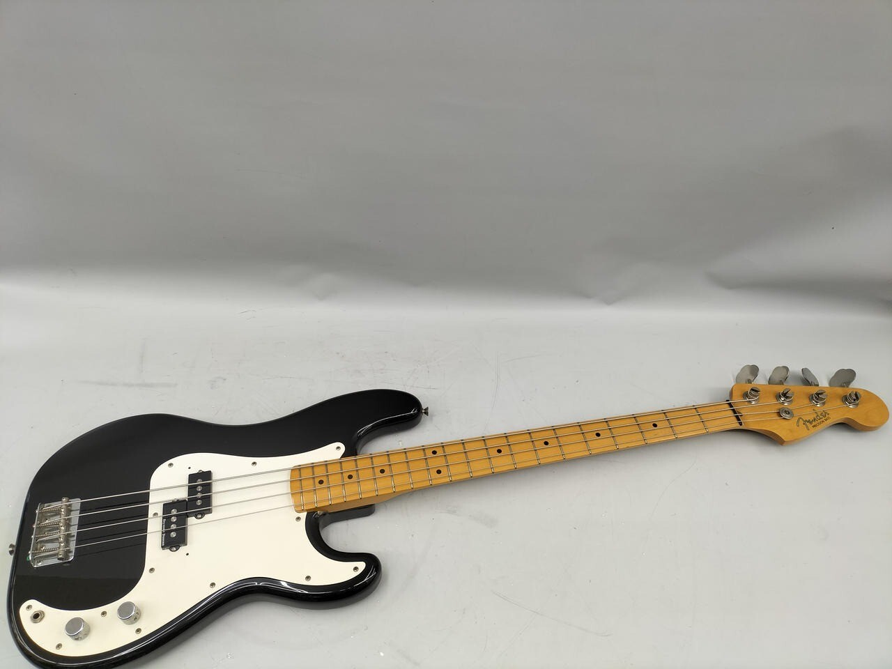 ベース Fender Japan Precision Bass Fender Japan PB57 Precision Bass Black Made in Japan 1989