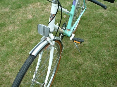 APOLLO JAVELIN GT LADIES BICYCLE