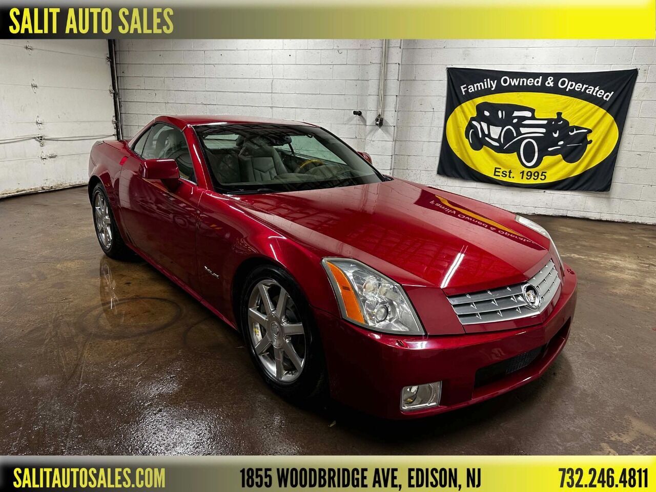 2004 Cadillac XLR Base 2dr Roadster 15175 Miles for sale!