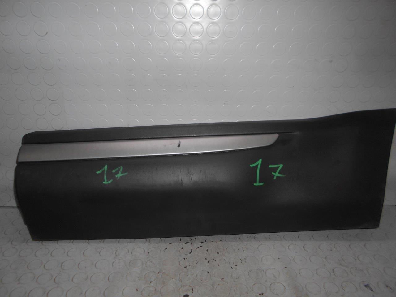 Modanatura porta posteriore sinistra RANGE ROVER EVOQUE BJ32274A49BH (DAL 2011)