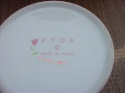 FTDA Planter with Tulips