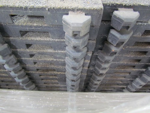 Safety Deck II 11 Interlocking Grit Coated Anti Slip Drainage Mat Tile Qty 112