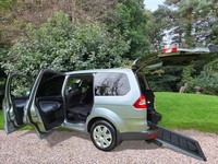 FORD GALAXY 2.0 TDCi LX Wheelchair Accessible Vehicle + 5 Seater Plus Wheelchair