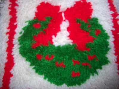 Vintage Christmas Wreath Latch Hook Rug / Banner / Pillow Completed Hand Made