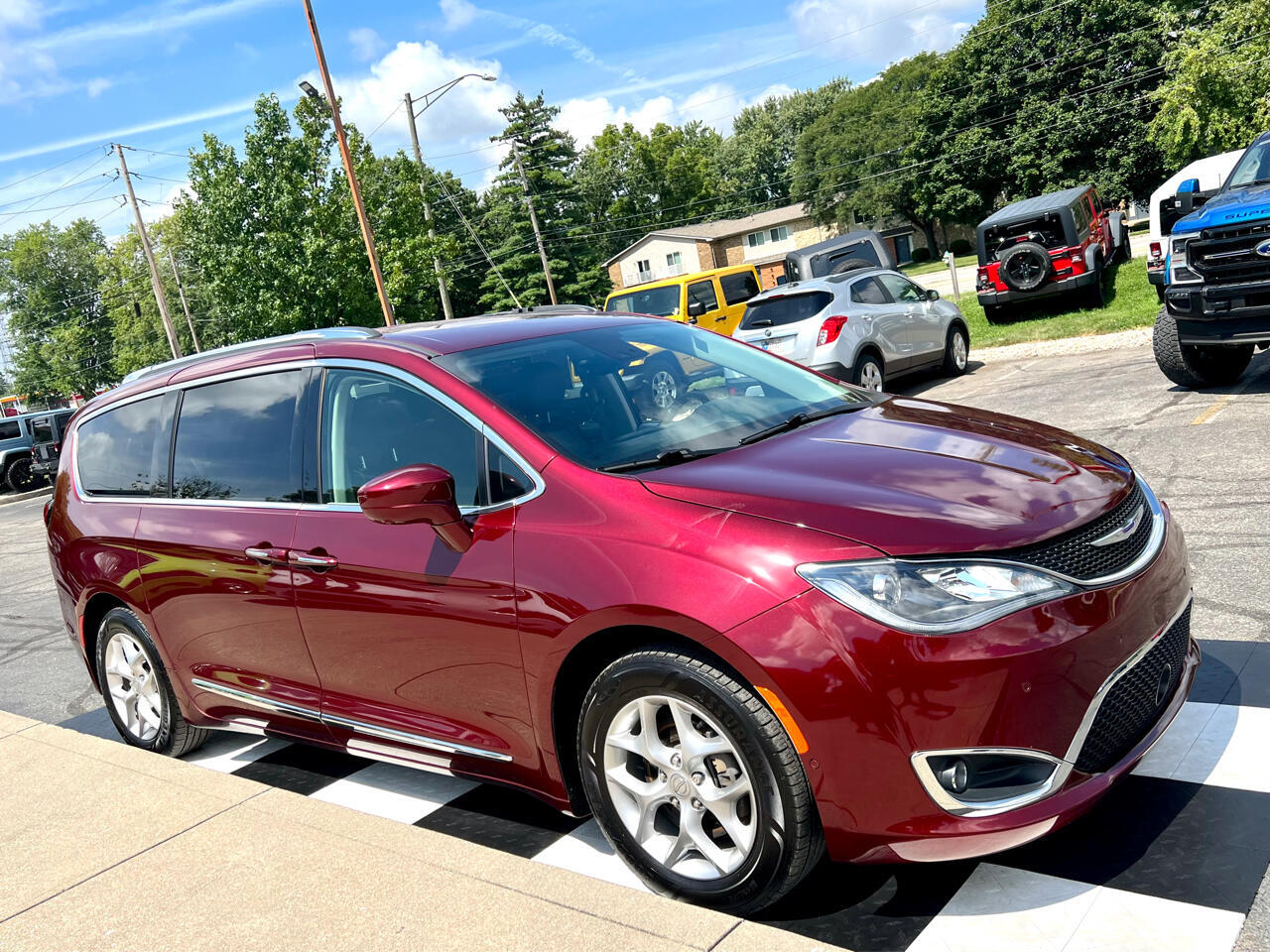 Owner 2019 Chrysler Pacifica Touring L Plus FWD