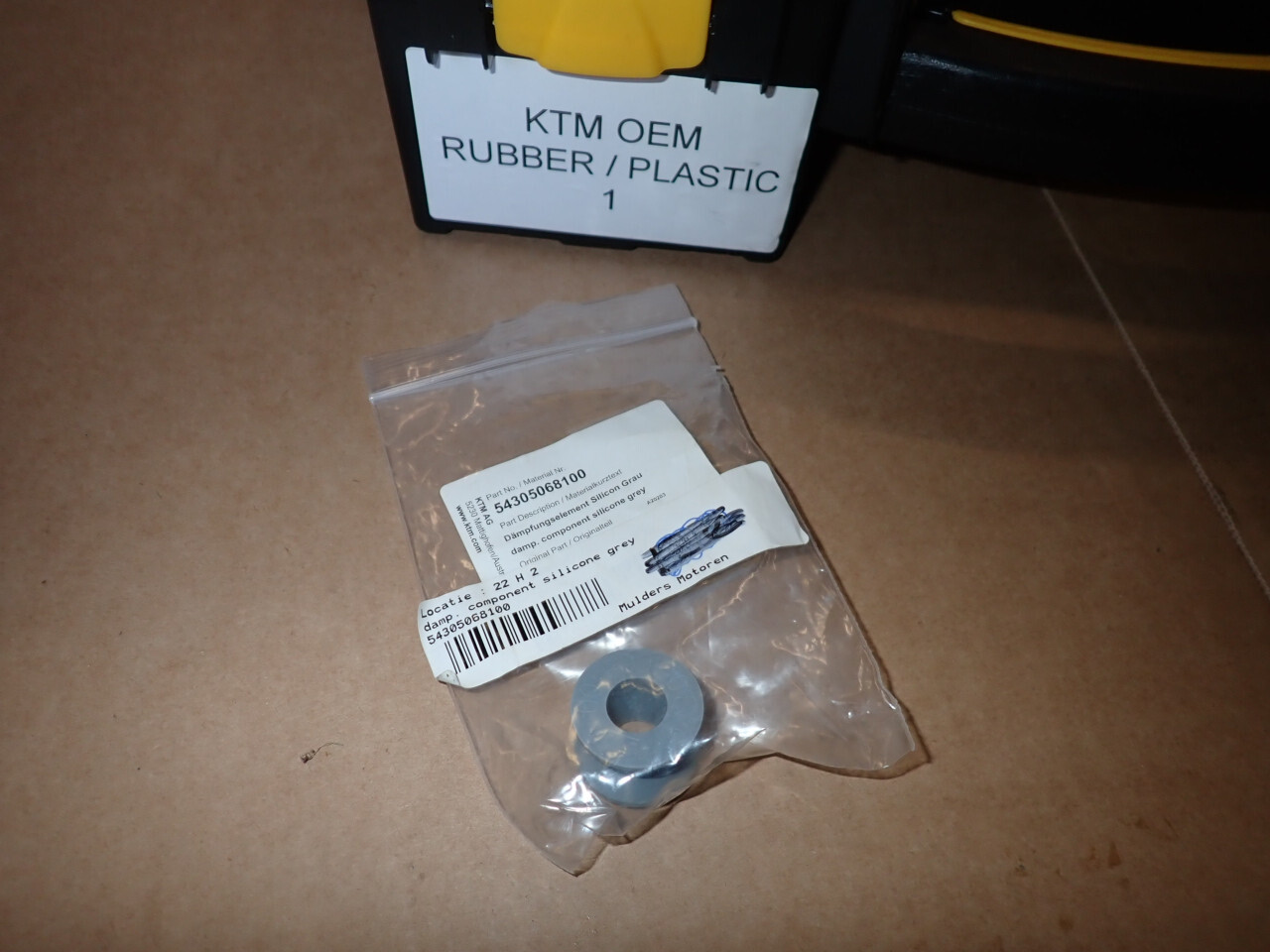 KTM OEM 54305068100 DAMP. COMPONENT SILICONE GREY | eBay