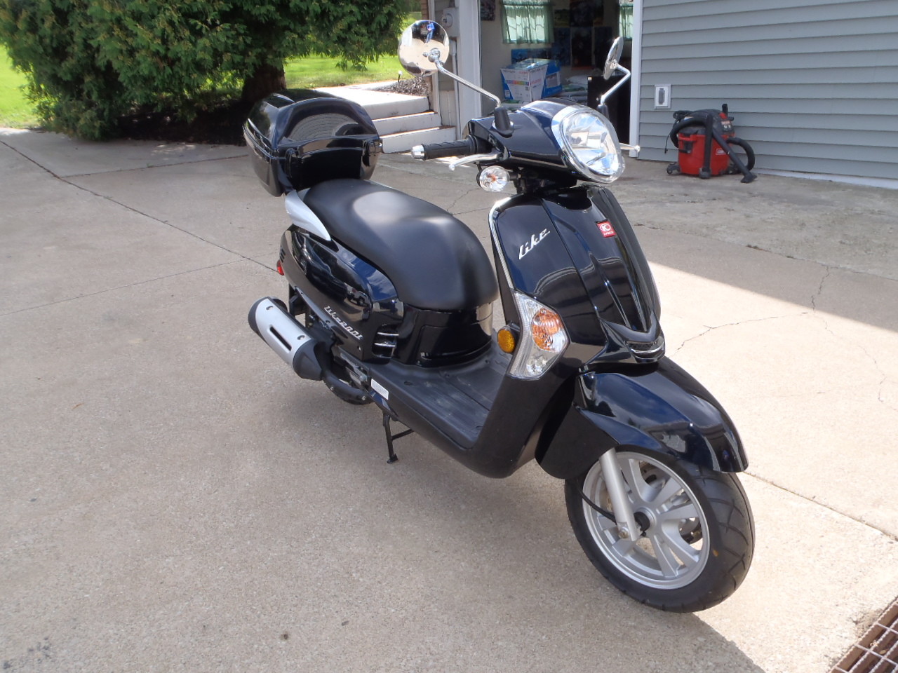 2012 KYMCO LIKE 200I SCOOTER ONLY 200 MILES