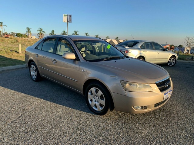 Hyundai nf 2005