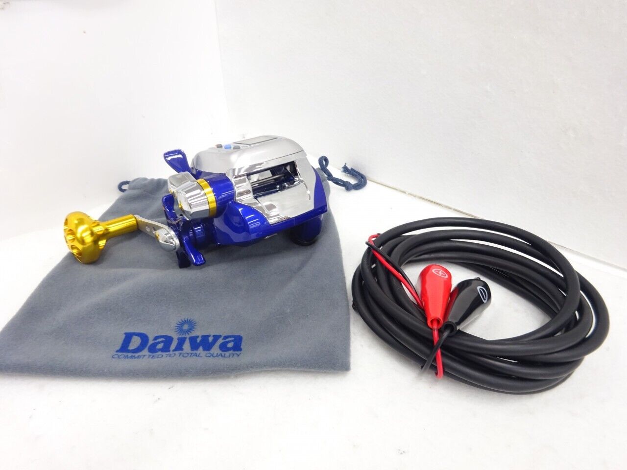 Daiwa Hyper TANACOM 400F WITH PE 4 - リール Daiwa Hyper TANACOM 400F WITH PE 4 - リール