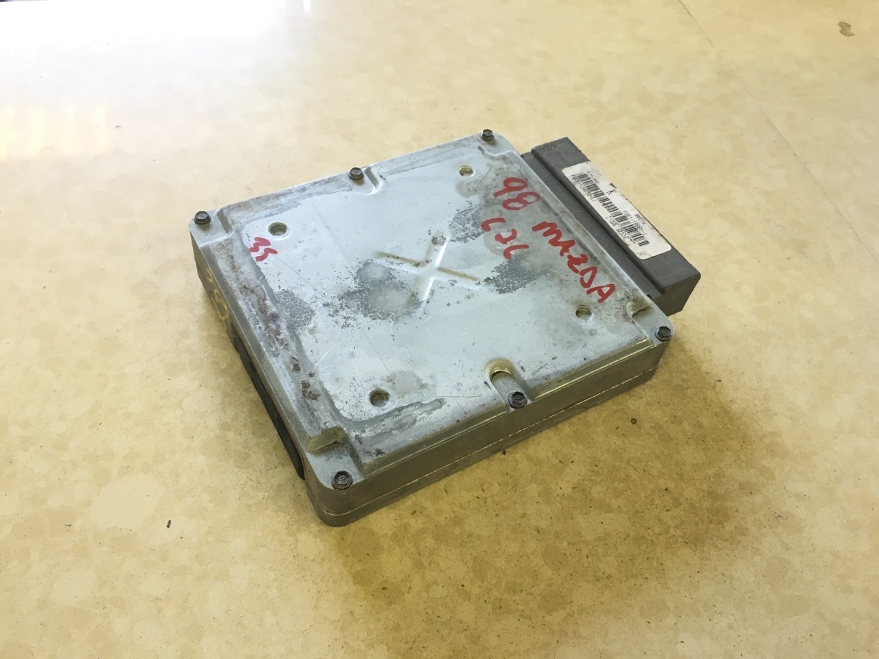 1998 MAZDA 626 OEM ENGINE COMPUTER BOX F8FF-12A650-EJ | eBay