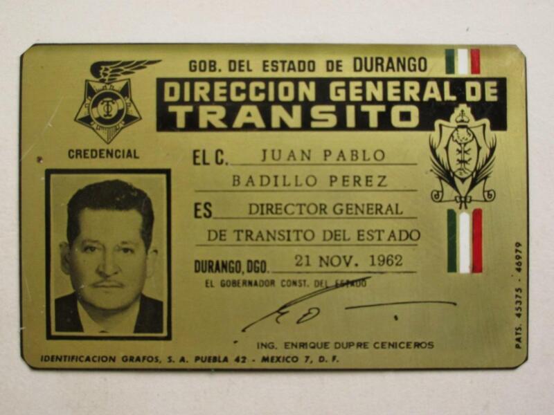 OBSOLETE 1962 DURANGO MEXICO TRAFFIC DIRECTOR MEXICAN POLICE BADGE ID POLICIA