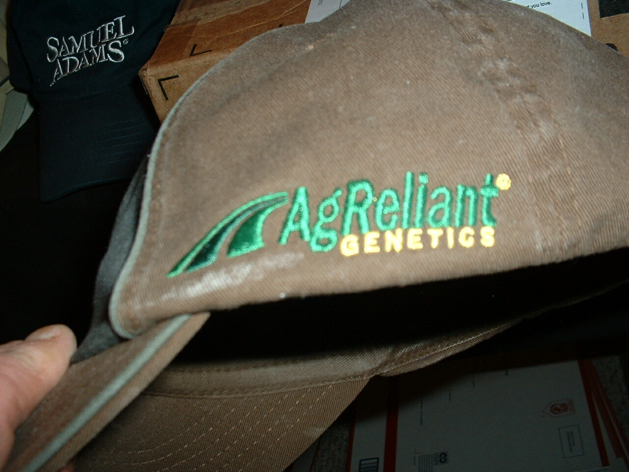 PRODUCERS HYBRIDS CURVED BILL HAT NBW AgRELIANT GENETICS