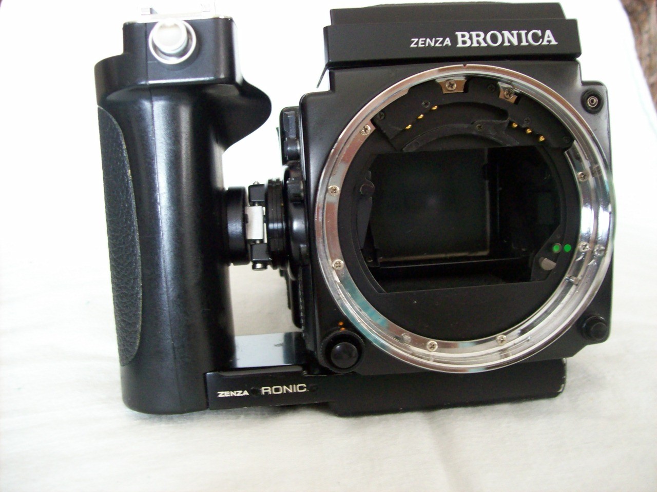 Zenza Bronica camera Ronic ETRsi 120  No. 7306292  6x4.5