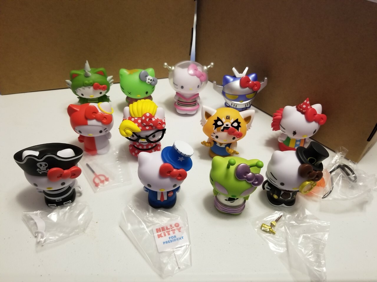 Hello Kitty Time to Shine Vinyl Kidrobot Aggretsuko Prez Hello Kitty Time to Shine Vinyl Kidrobot Aggretsuko Prez