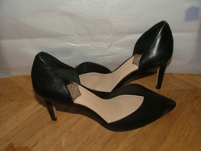 NEW WOB VINCE CAMUTO HEEL SIZE 8 M LEATHER BLACK SOLID #360