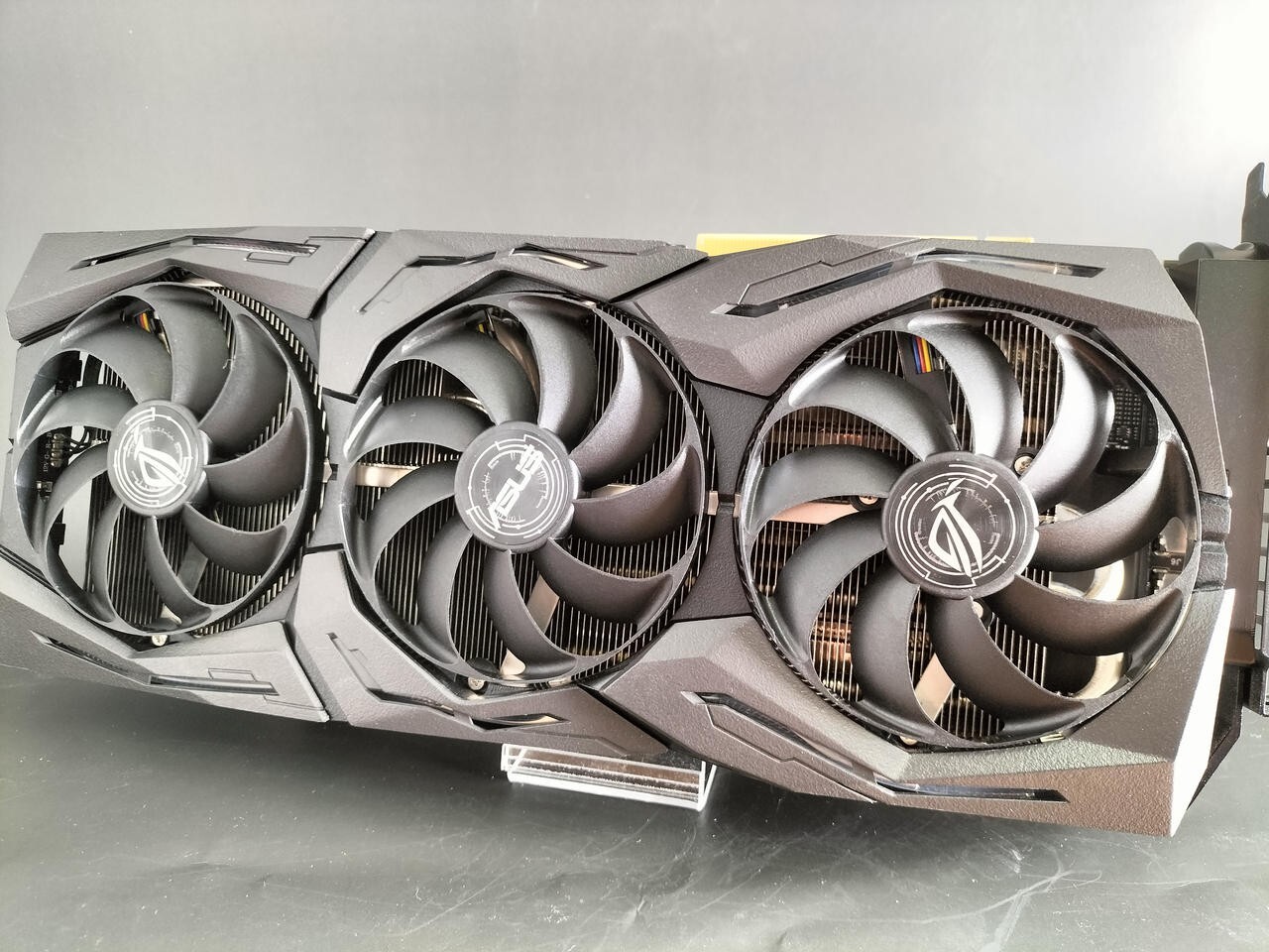ASUS ROG STRIX RTX2080TI-A11G-GAMIN USED FROM JAPAN | eBay ASUS ROG STRIX RTX2080TI-A11G-GAMIN USED FROM JAPAN | eBay