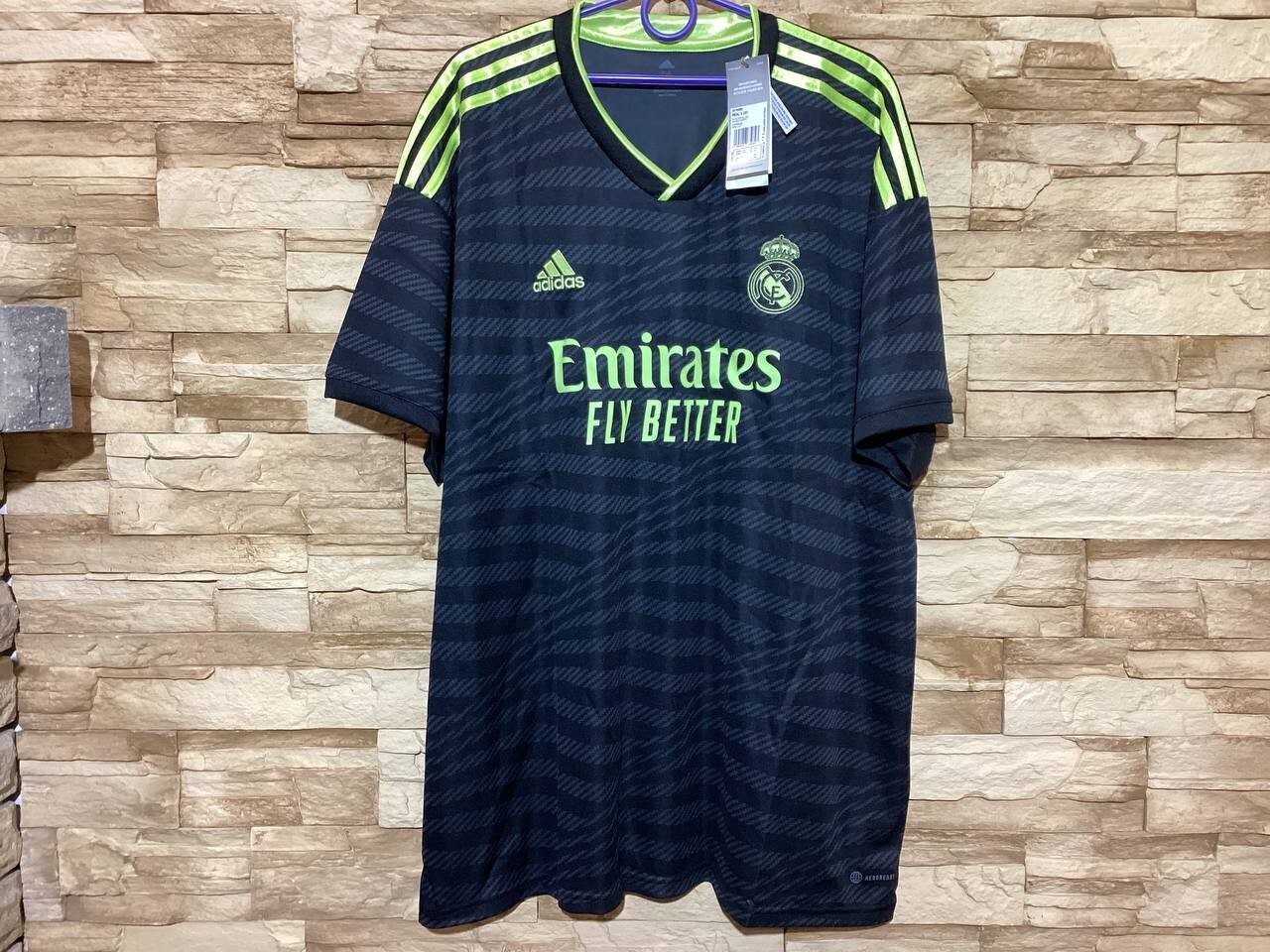 値下げ‼️正規品 Real Madrid E. Militão ユニフォーム E. Militão Real Madrid Soccer Jerseys & Kits - Official Real