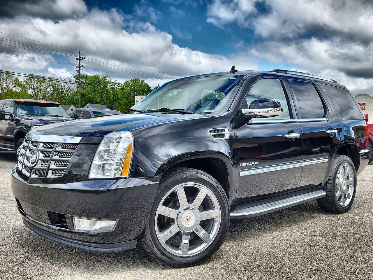 2010 CADILLAC ESCALADE, BLACK RAVEN with 116467 Miles available now!