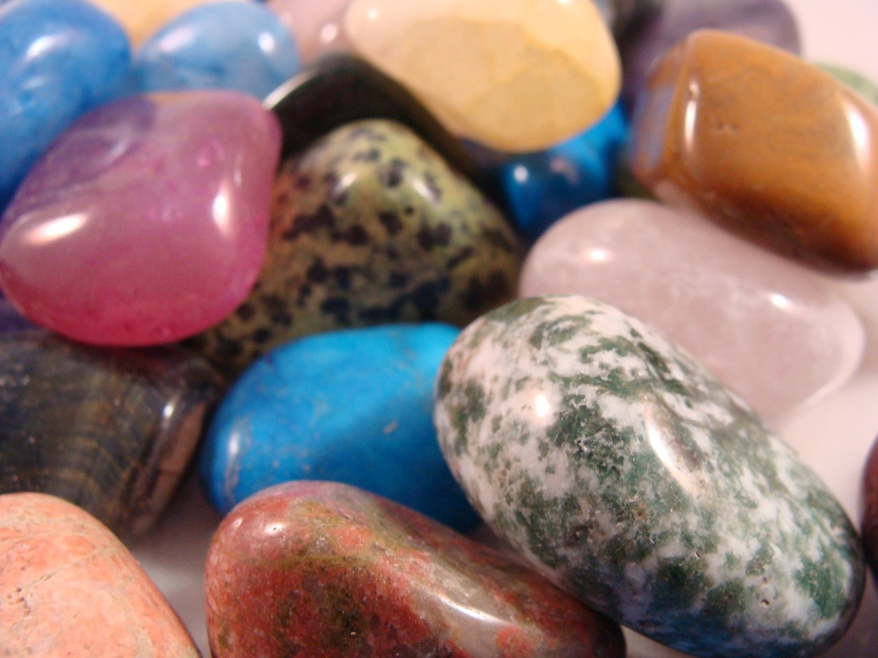 Tumbled and Polished Gemstones Xtra Large (Size 6) Colorful 1 LB