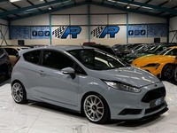 2016 Ford Fiesta 1.6 EcoBoost ST-200 3dr HATCHBACK Petrol Manual