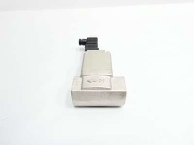Smc VNC411A-25A-5DZ-Q Pneumatic Solenoid Valve 24v-dc 1in Npt 0.7mpa
